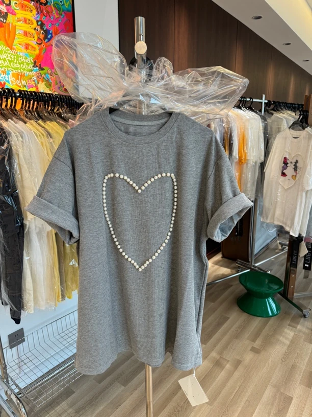 【晓丹精选】一颗心订珠圆领短袖T恤2025042