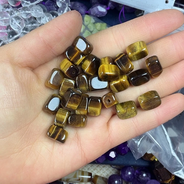 查罗石散珠合金11颗