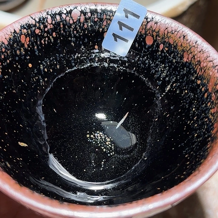 茶盏在干嘛我也在看