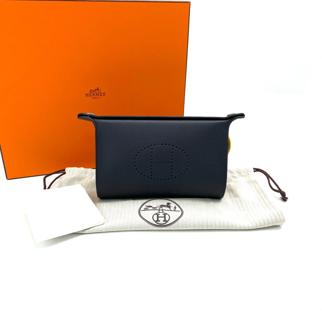 99新 Hermes/爱马仕 准新黑蓝色全皮斜挎包 尺寸21/15