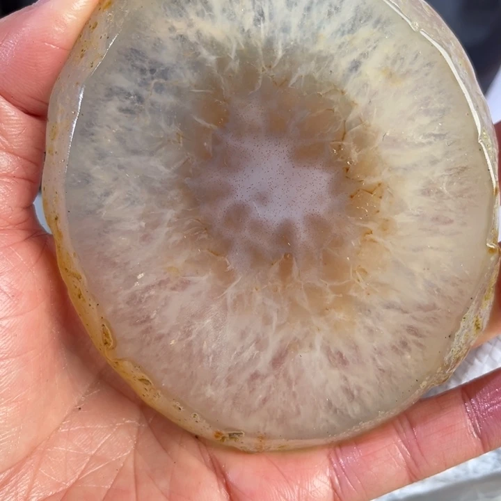 玛瑙/玉髓未镶嵌珠宝奇石