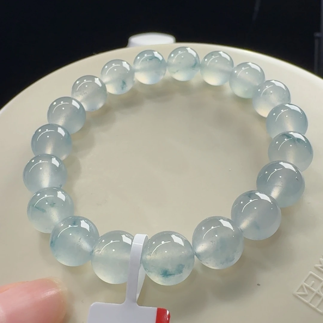 谁***猫翡翠未镶嵌手链性价比超高！！！高冰天空蓝飘花单圈卡10mm