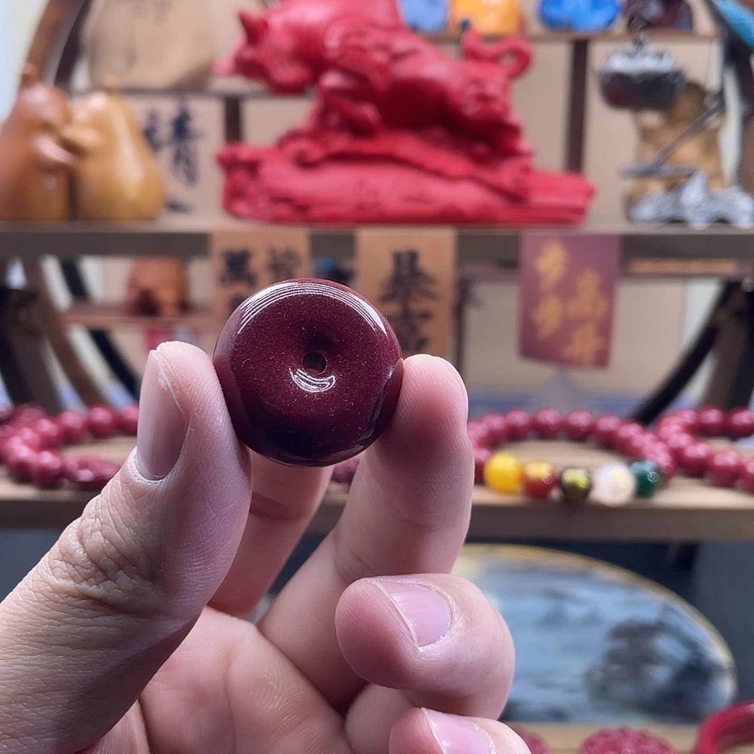 天然辰砂平安扣吊坠