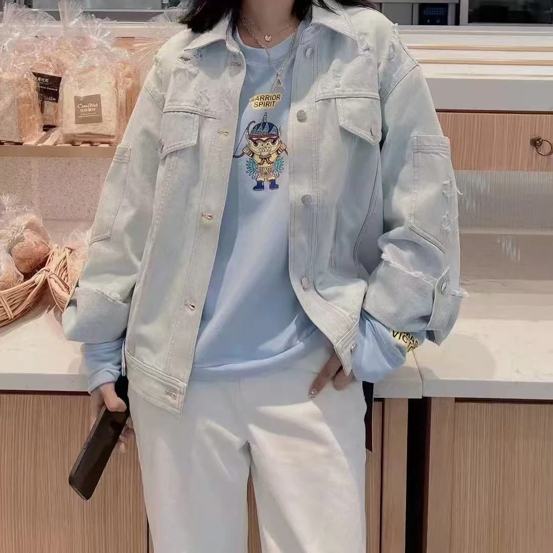 阿家宽松版时尚牛仔外套