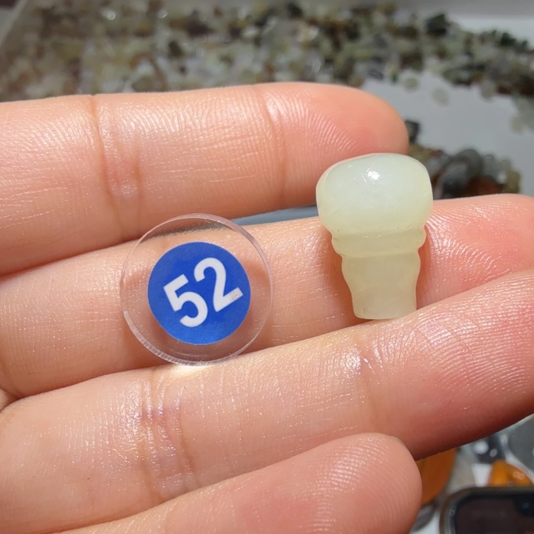 和田玉未镶嵌珠宝奇石