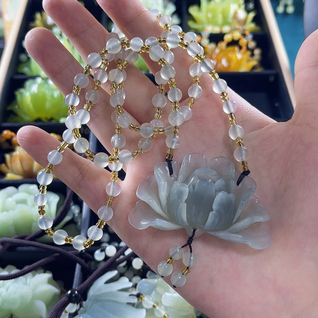 蛇纹石玉颈饰合金馨**儿