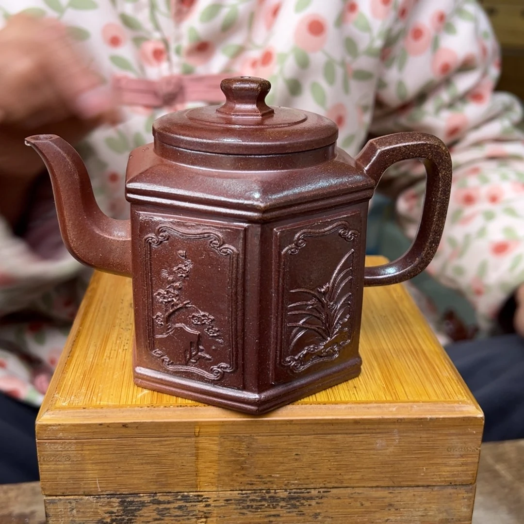 紫砂茶壶宜兴紫砂艺术