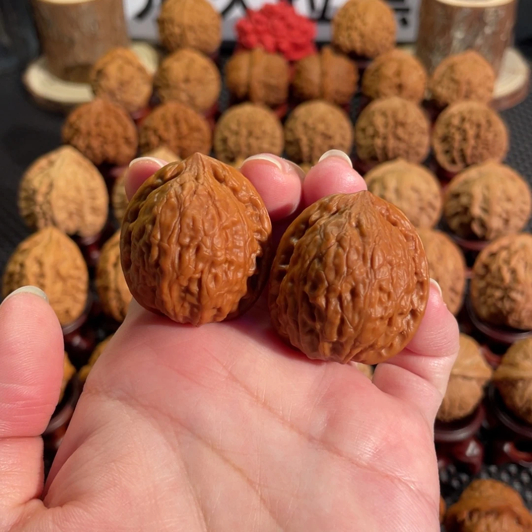 小***豬吊坠文玩核桃全品舍利32尺