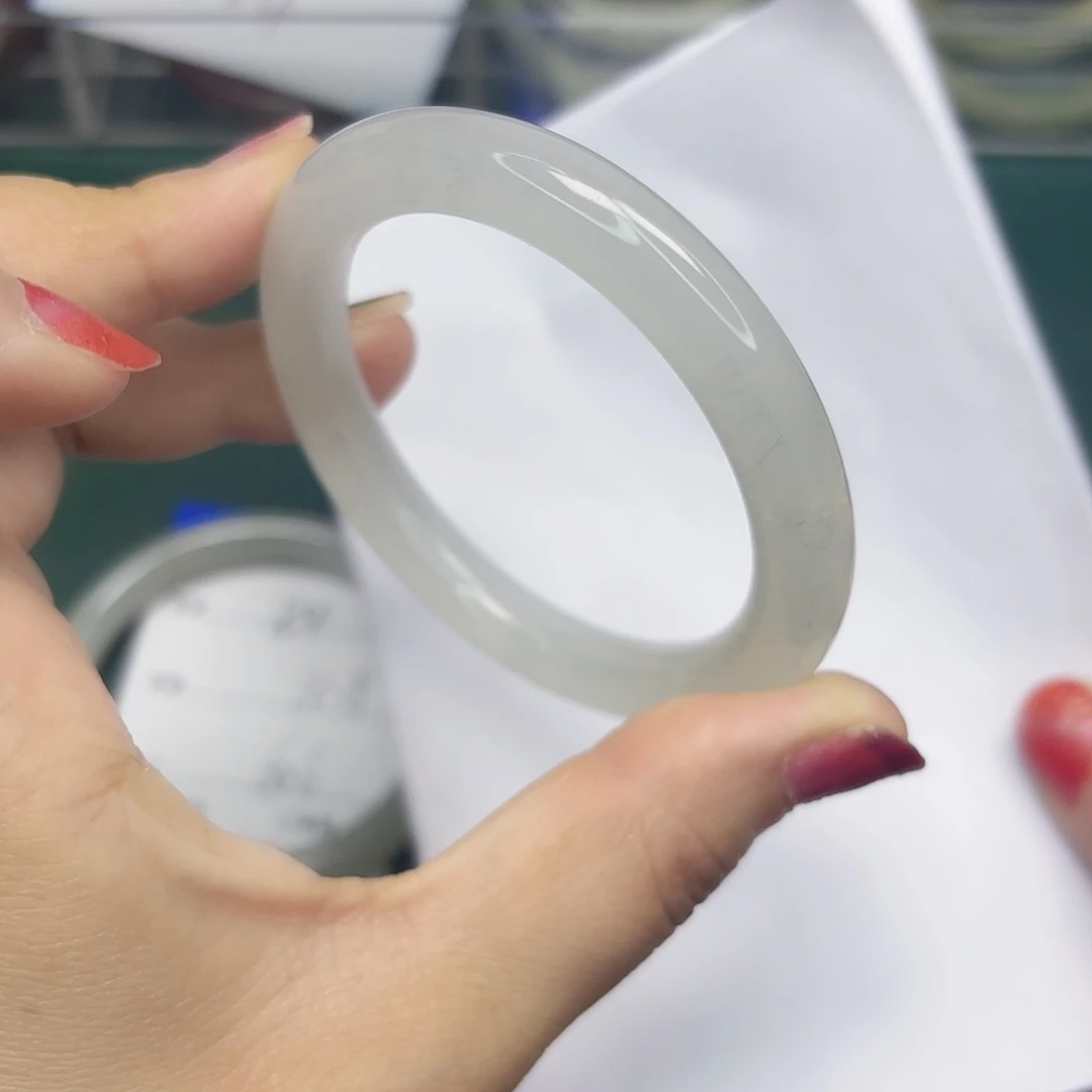 石英质玉未镶嵌手镯55/5455