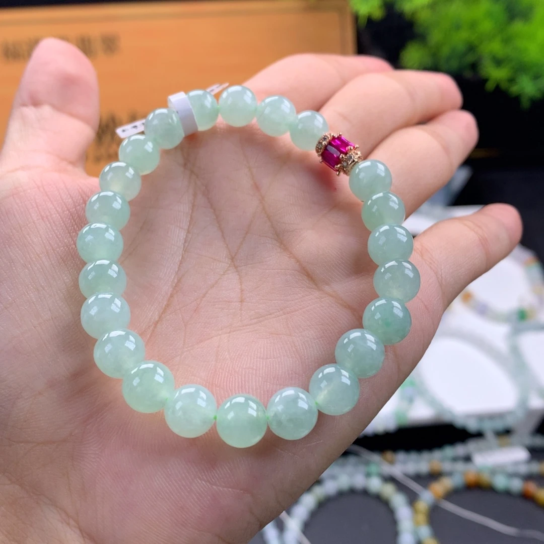 灏***灏翡翠未镶嵌手链卡8