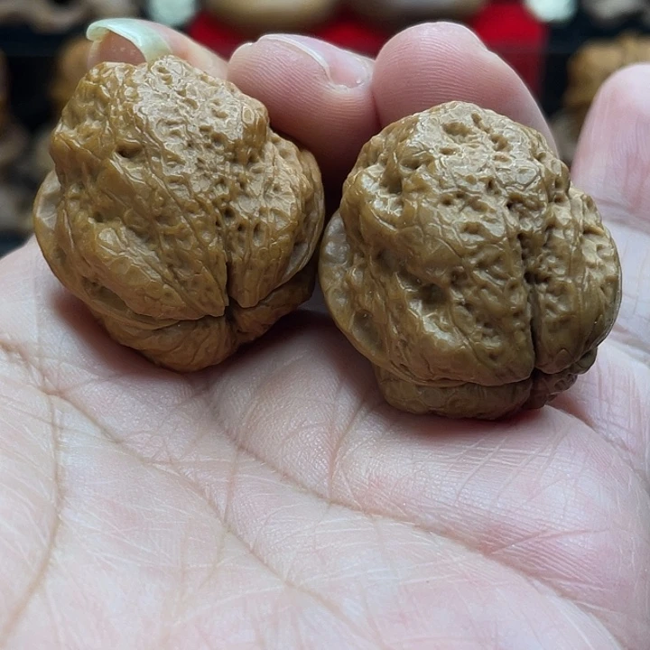 吊坠文玩核桃赤脚金蟾