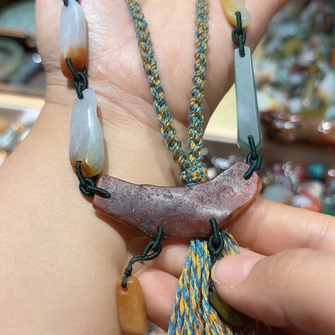 翡翠未镶嵌颈饰原创