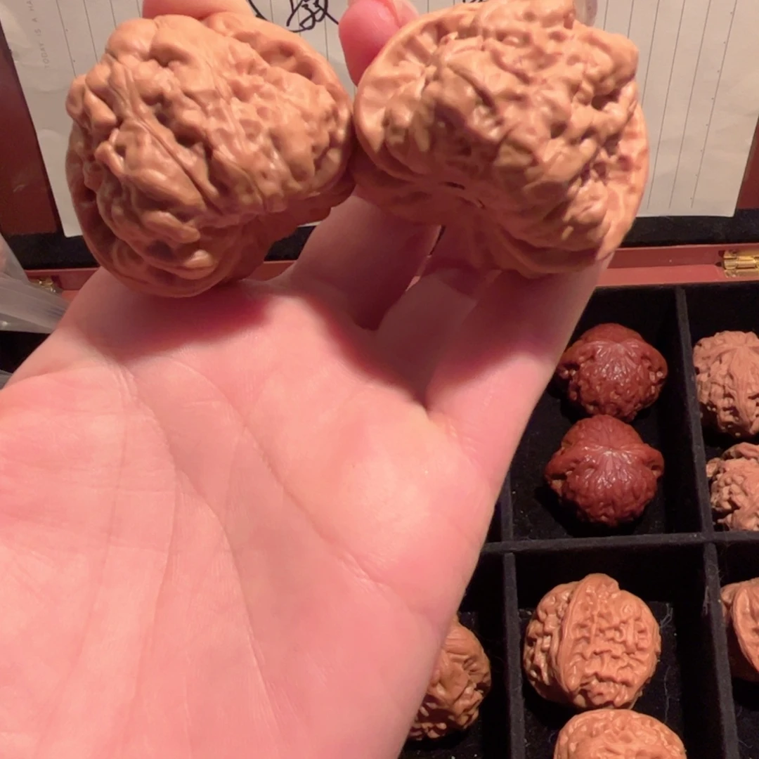 吊坠桃核蛙蛙文玩