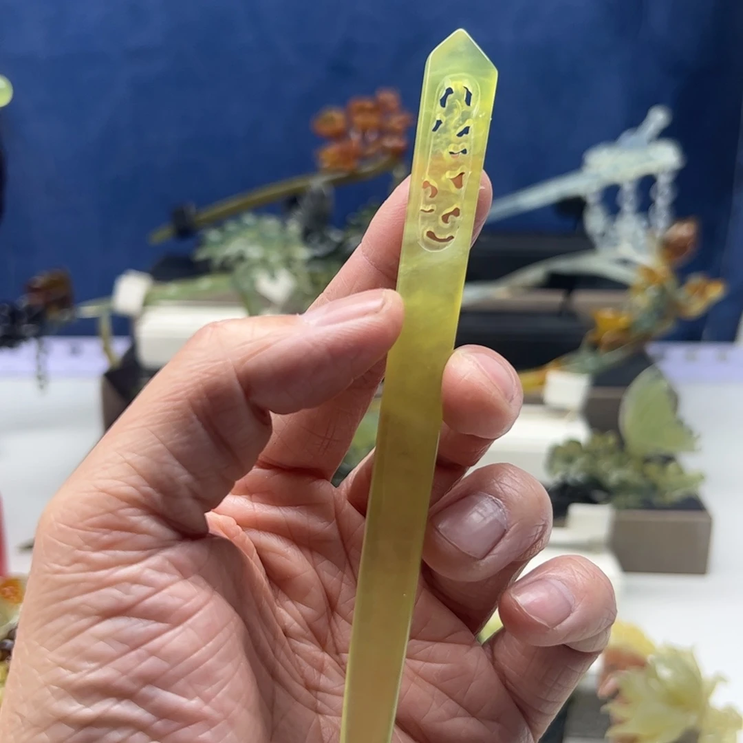岫玉未镶嵌福利发簪a****i