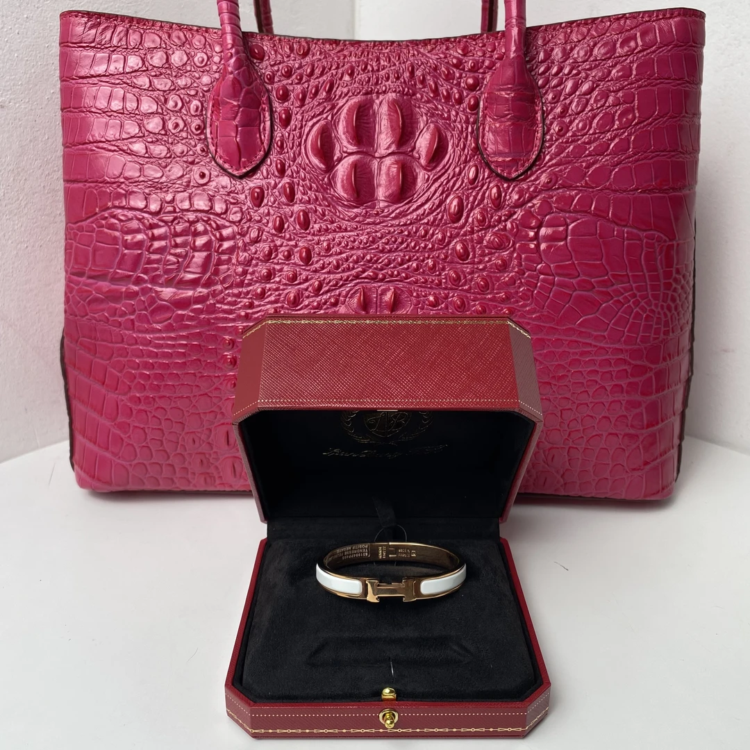 1932 D【LIANBANGH.K】精致高级气质手镯