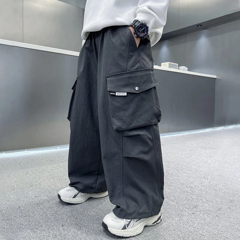 男童工装裤春秋款2025新款儿童秋季休闲裤中大童早秋男孩长裤潮牌