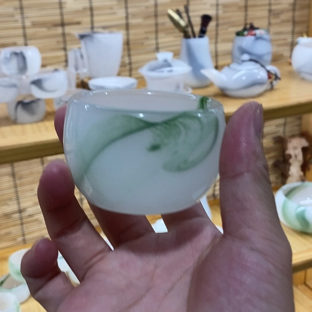 琉璃手工艺品飘绿罗汉杯50cc...