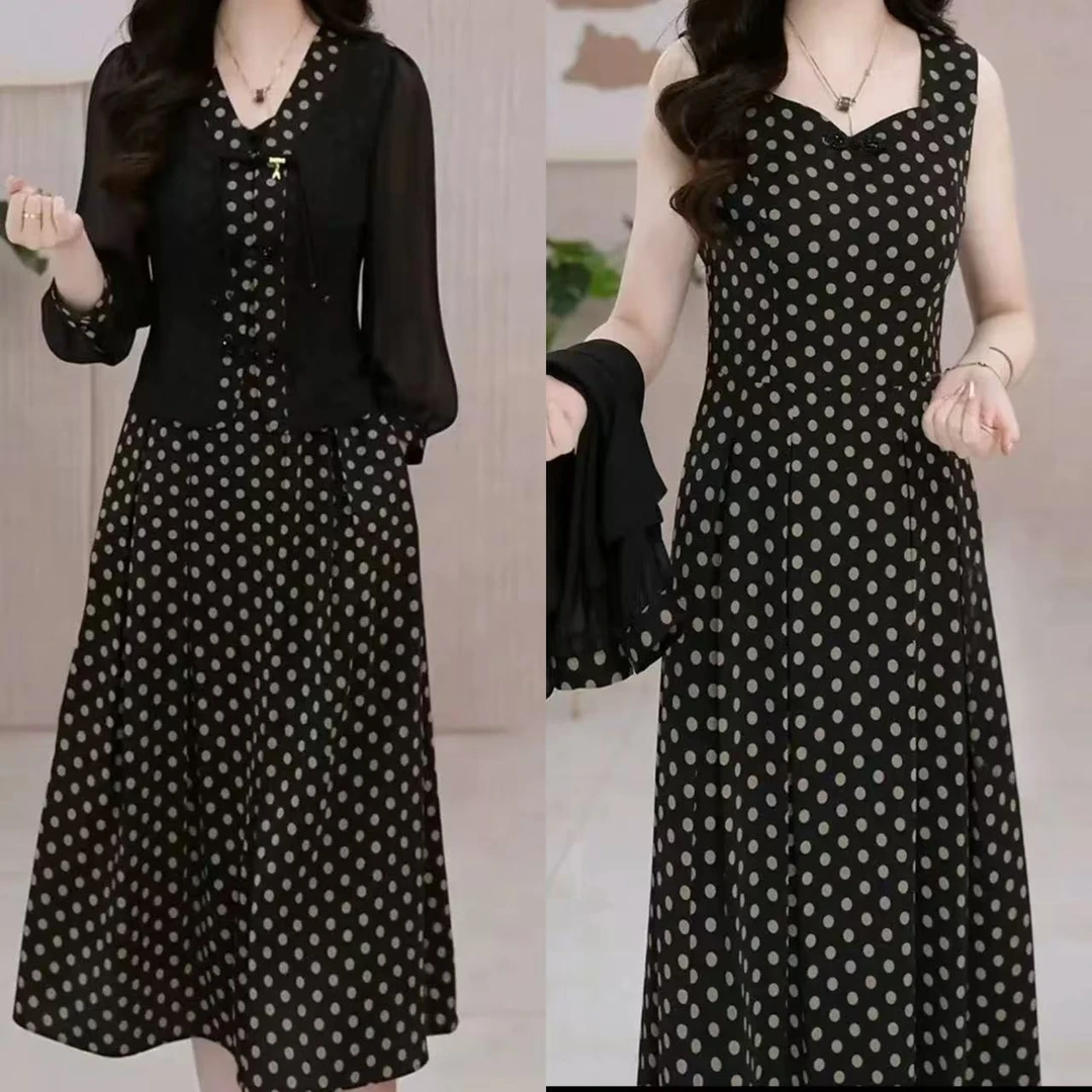 【吉遇优选】1788-8#新款夏季桑丝纱钉珠气质修身套装