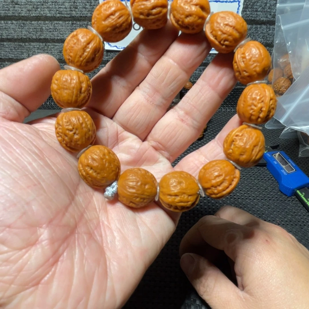 文玩核桃吊坠富家17