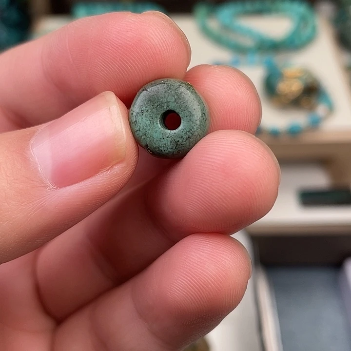 绿松石未镶嵌吊坠