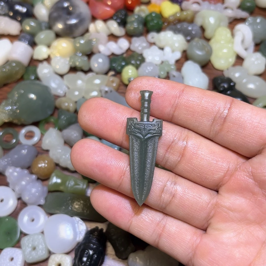 和田玉珠宝半成品未镶嵌