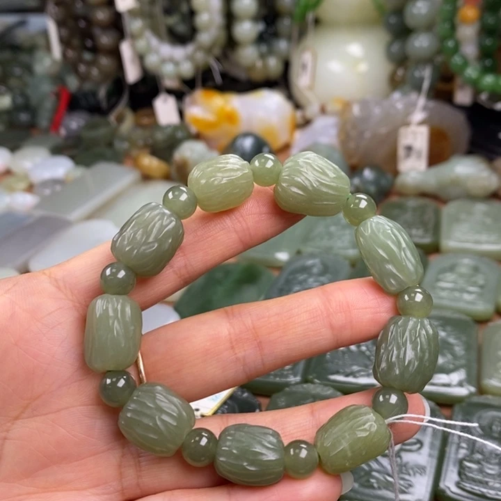 和田玉未镶嵌手链