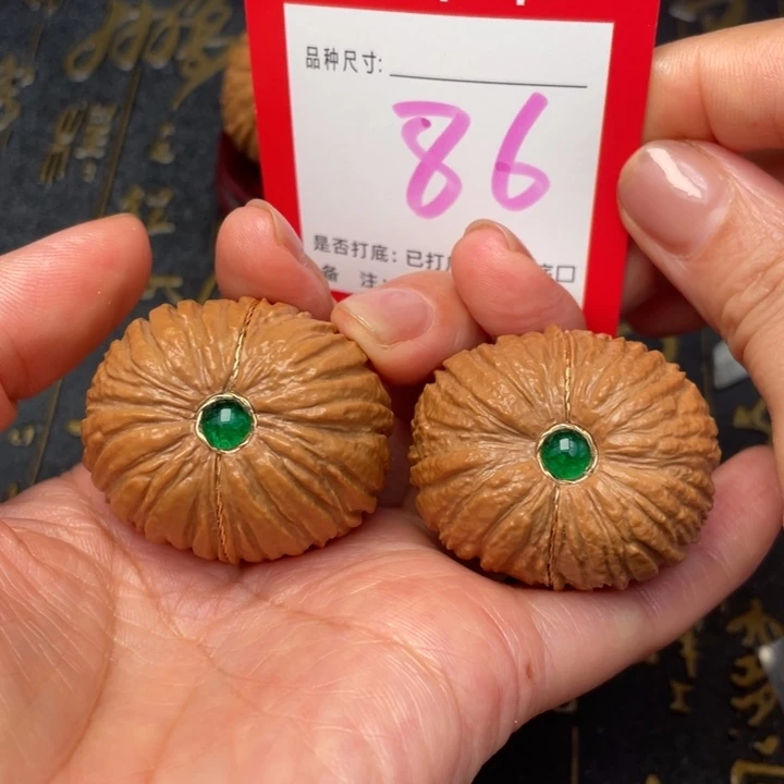 吊坠桃核文玩的好