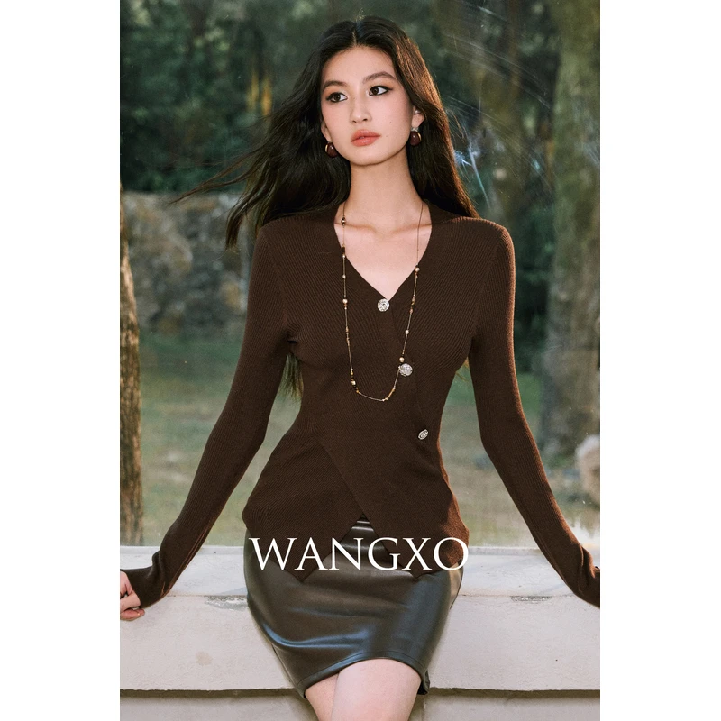 WANGXO美丽诺羊毛交叠V领毛织衫  2561275W