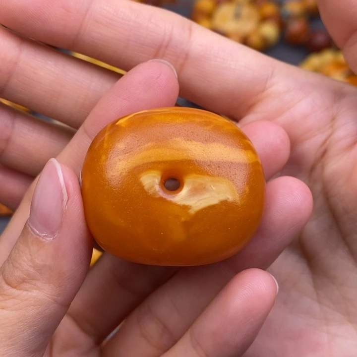 琥珀未镶嵌裸石蜜蜡M