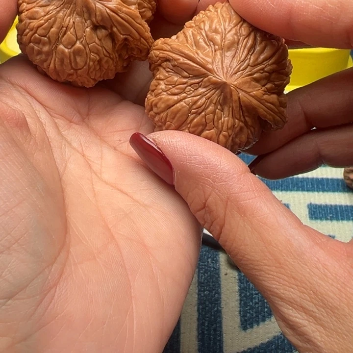 吊坠桃核文玩泥鳅背45