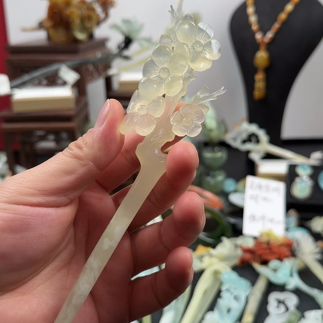 蛇纹石玉未镶嵌发饰