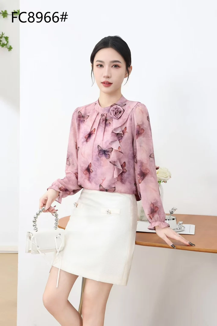 〖铃铛精选〗蝴蝶飞边时尚衬衣8966