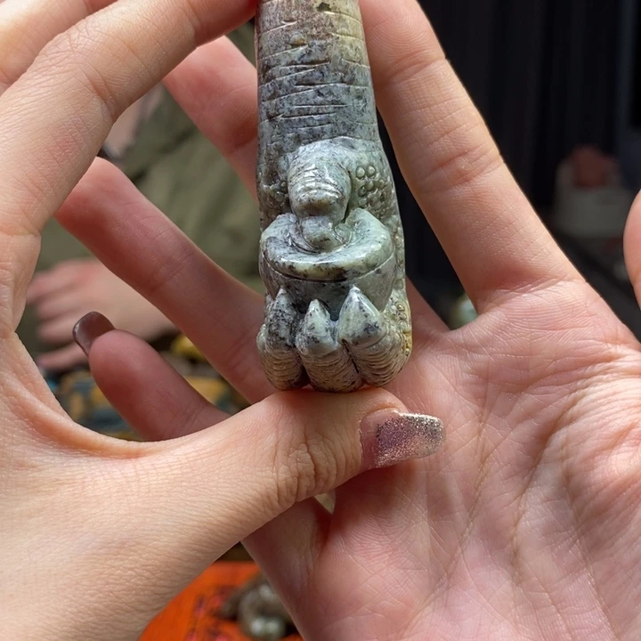 岫岩河磨玉（透闪石质玉）颈饰未镶嵌