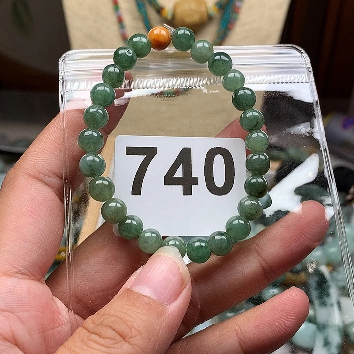 翡翠颈饰未镶嵌栗****@翡翠