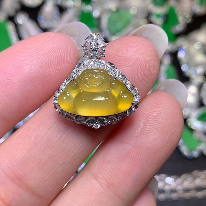 翡翠18K金镶嵌颈饰冰黄佛公