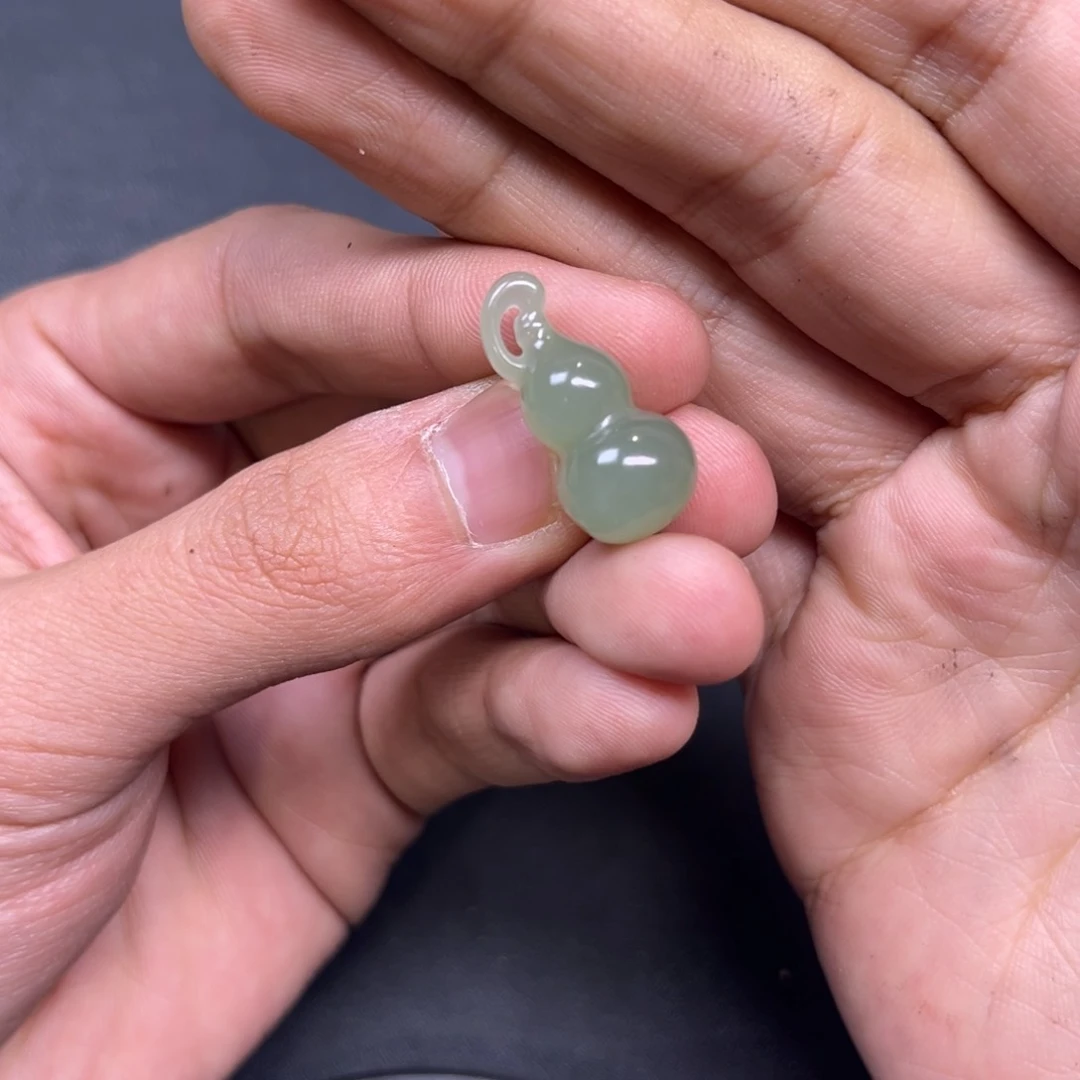 和田玉颈饰未镶嵌多样性手工葫芦