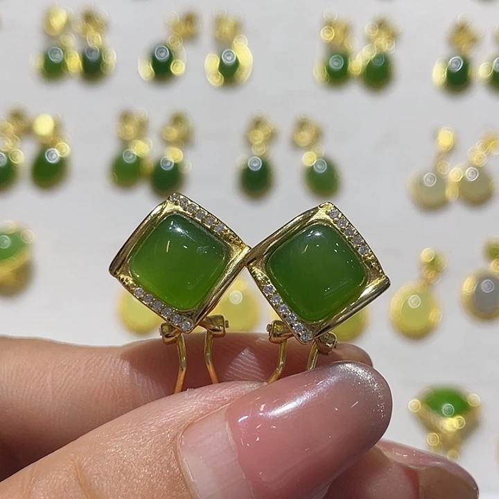 和田玉（碧玉）银S925镶嵌耳饰