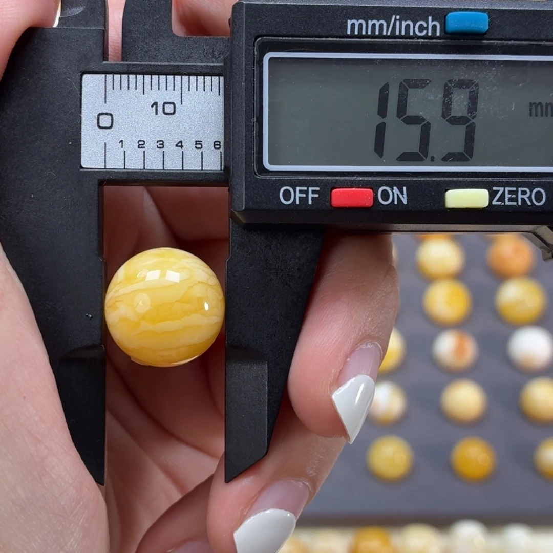 琥珀未镶嵌裸石焦皮虎皮纹15.9mm