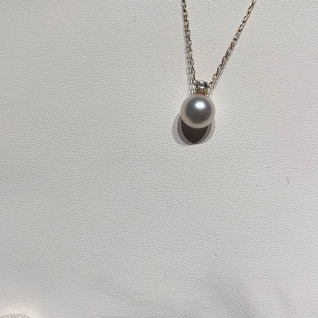 颈饰海水珍珠18K金镶嵌