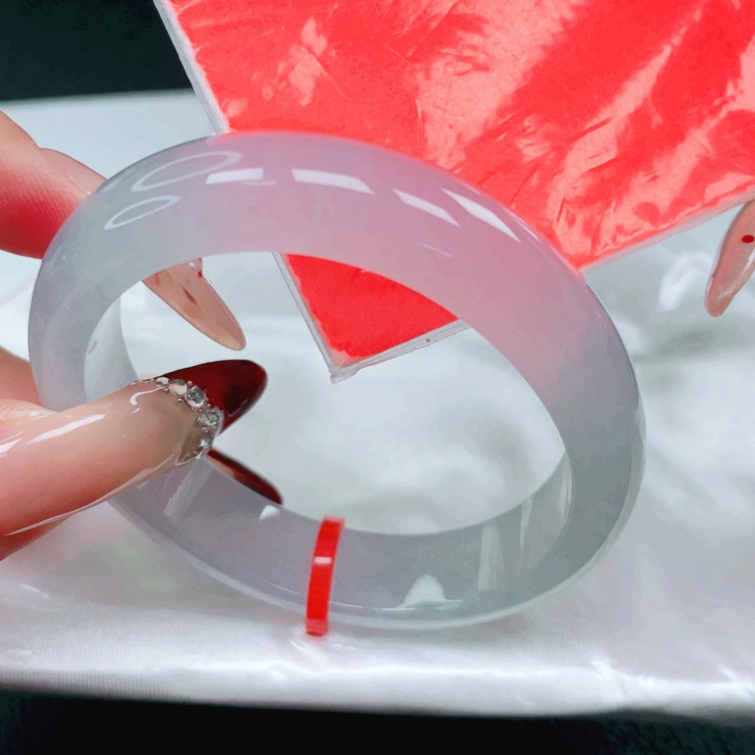 翡翠未镶嵌手镯52贵