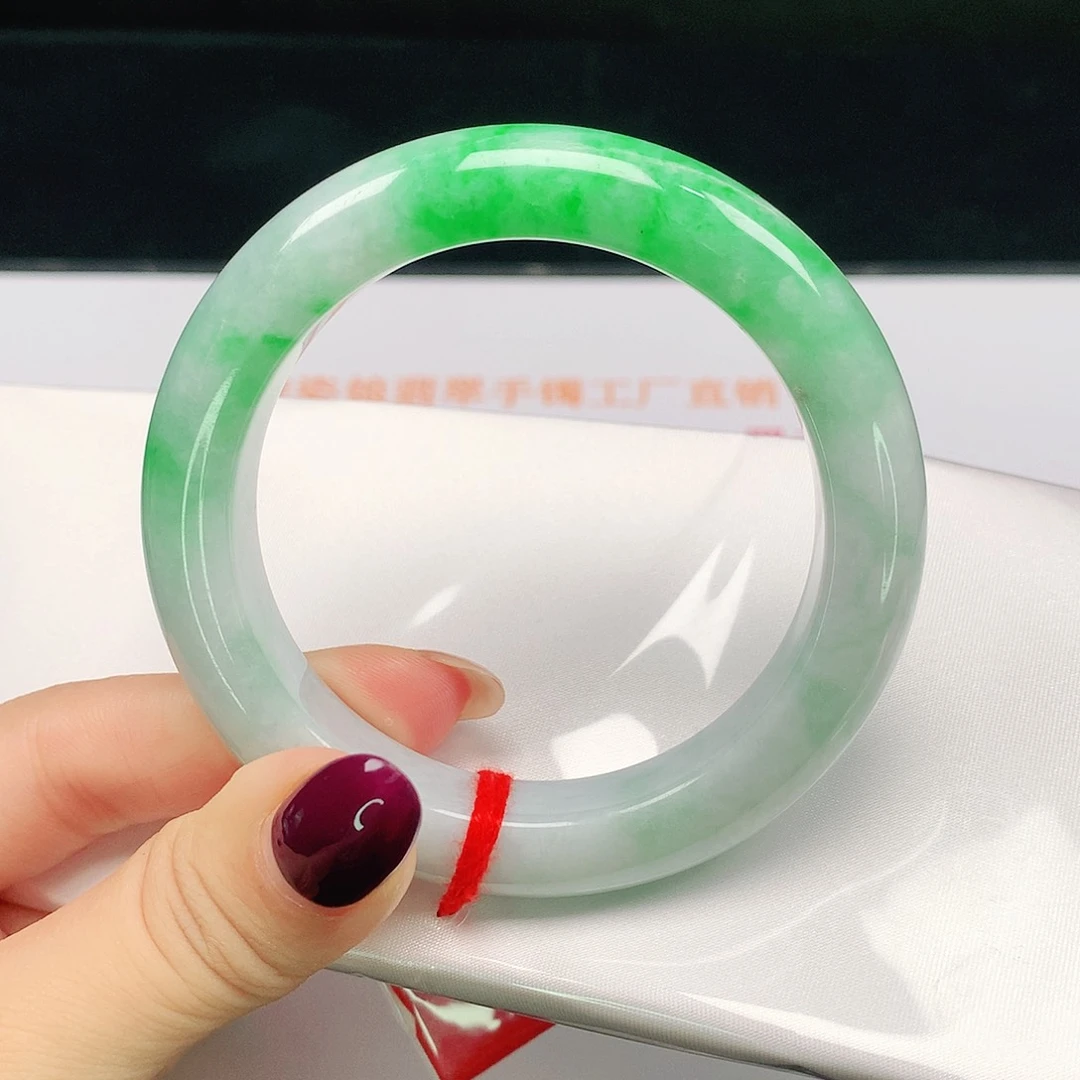 翡翠手镯未镶嵌翡翠636