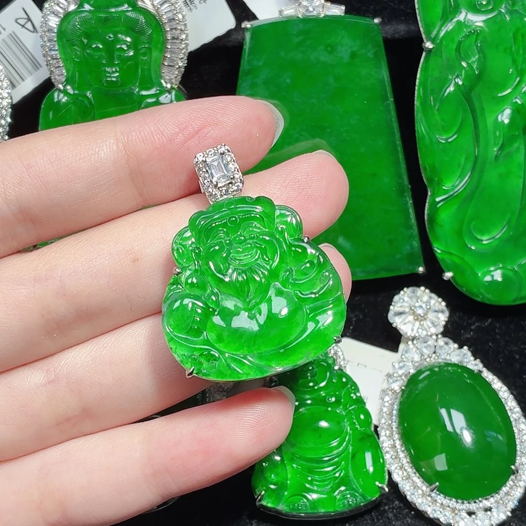 翡翠未镶嵌颈饰天然A货翡翠