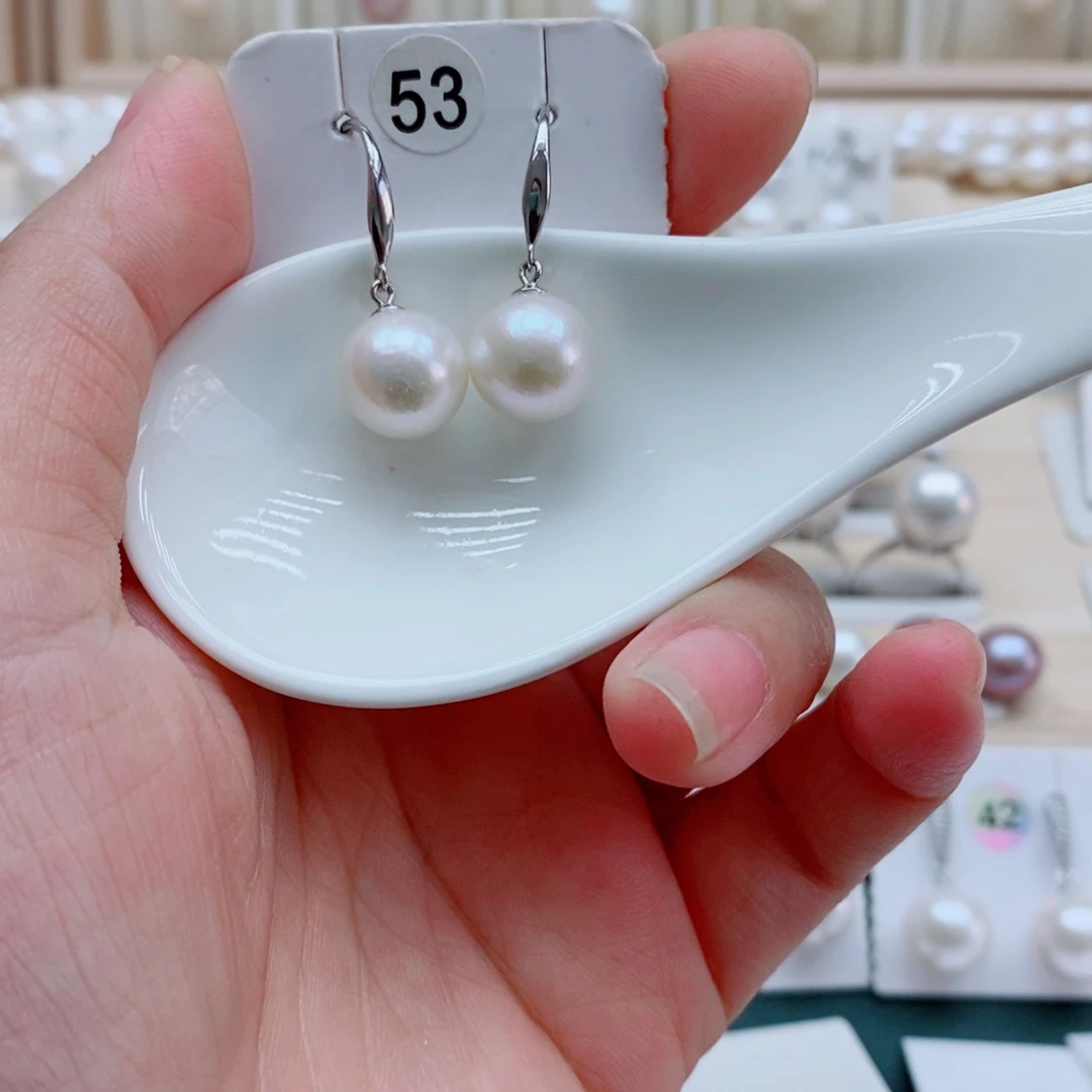 颈饰银S925镶嵌淡水珍珠