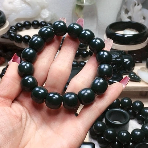 未镶嵌手串和田玉