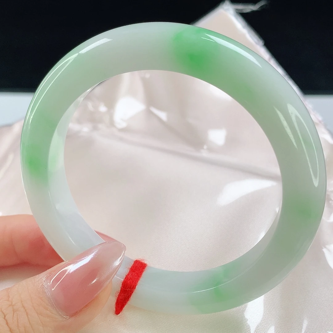 未镶嵌手镯翡翠625