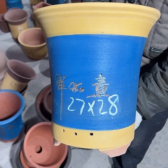 紫砂工艺厂……紫砂工艺厂……