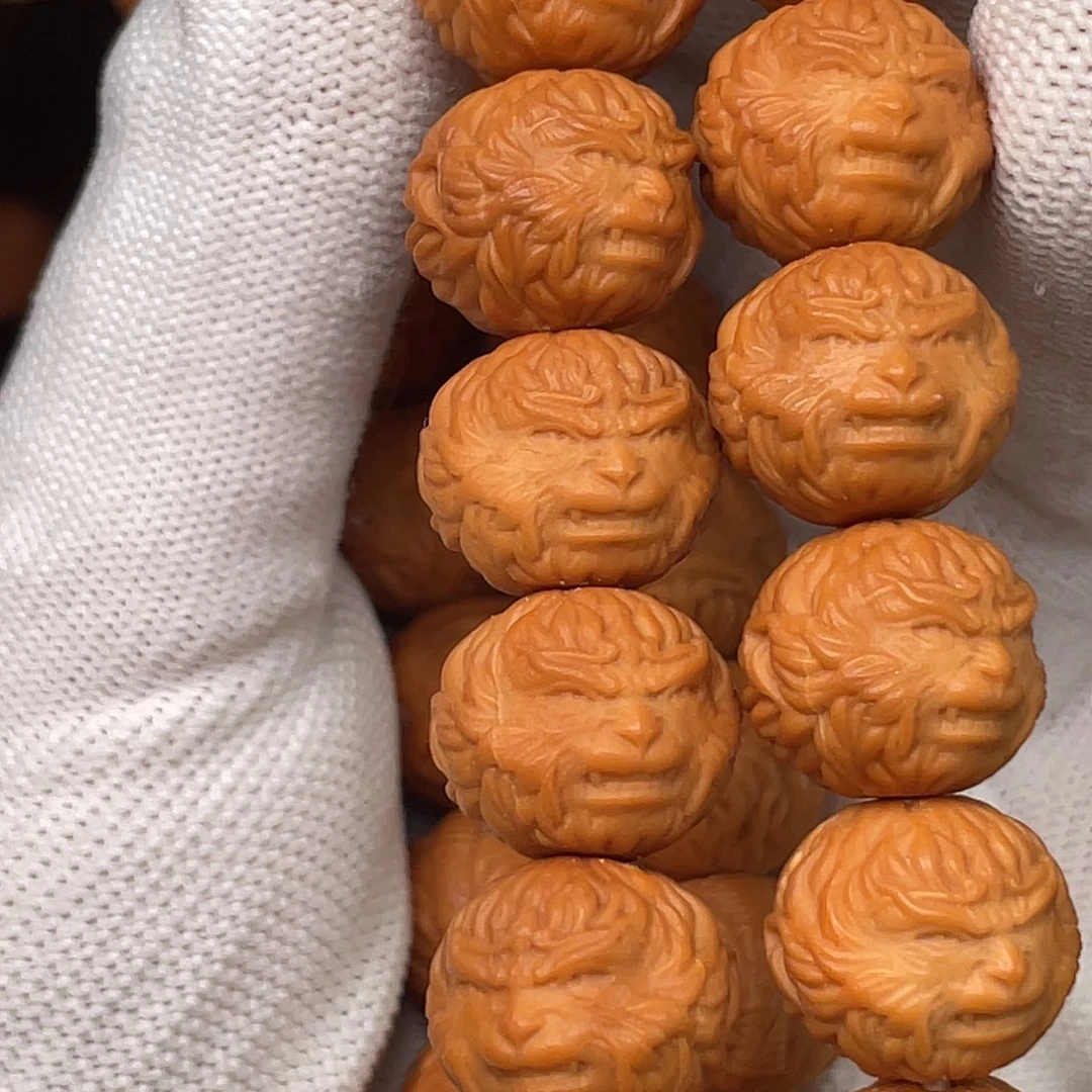 零***间吊坠猴头核桃大圣