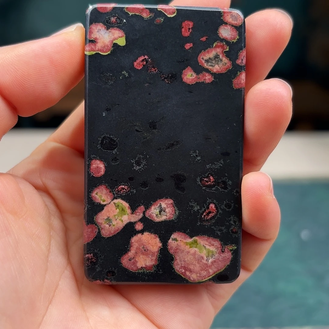 大***睿康能美玉瓷安山玉