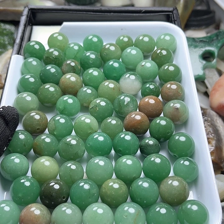 和田玉（糖玉）和田玉9K金镶嵌八**风