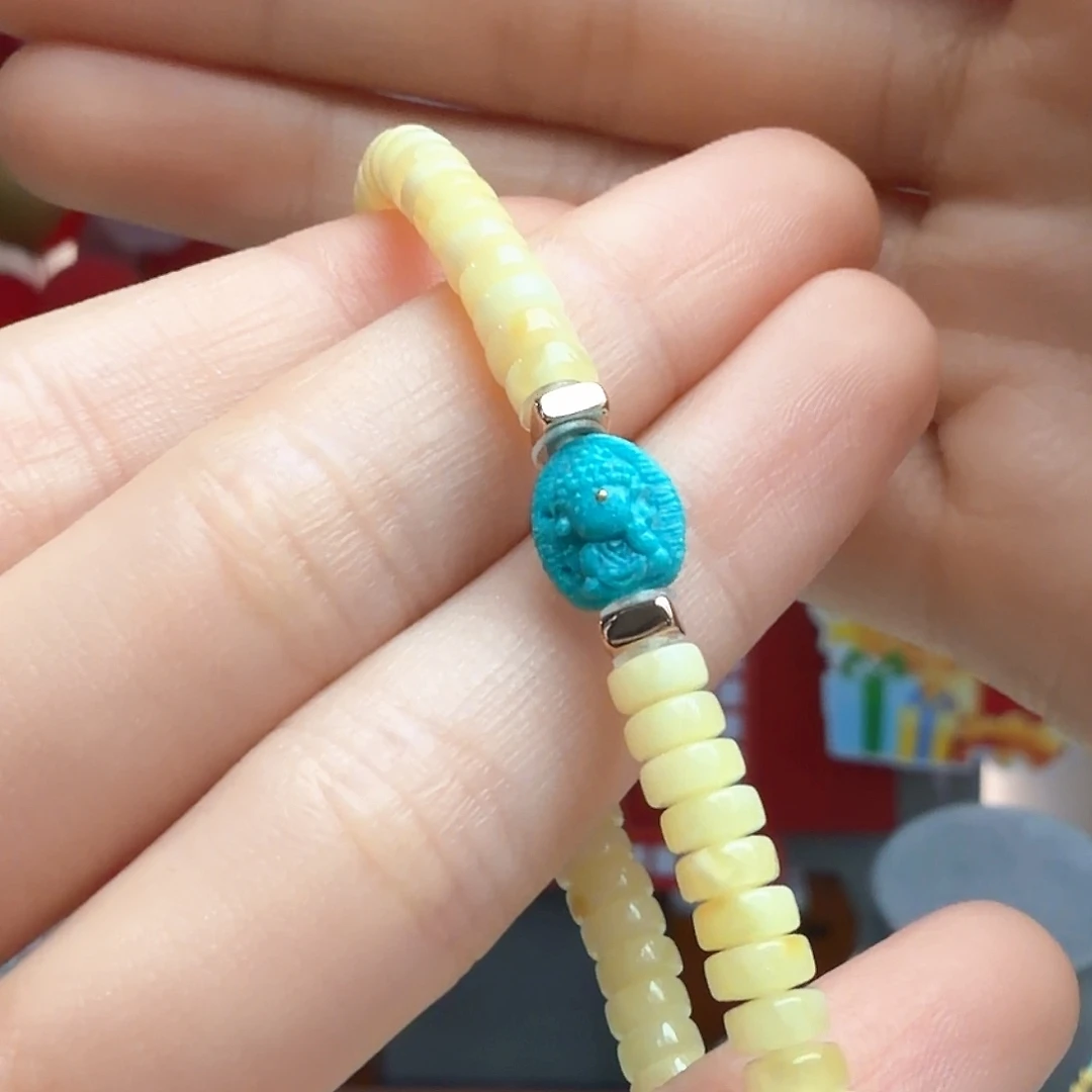 绿松石未镶嵌颈饰